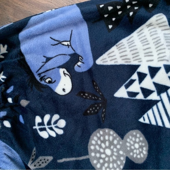 Disney Women's Eeyore Plush Velour 2-Piece Sleepwear Pajama Set - Picture 12 of 15